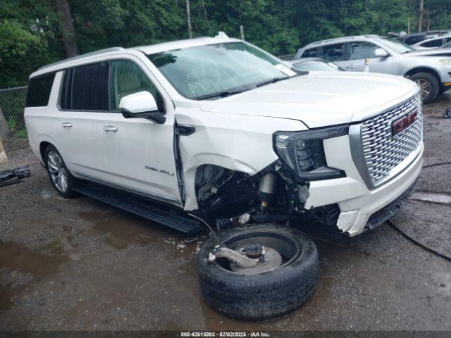  Salvage GMC Yukon