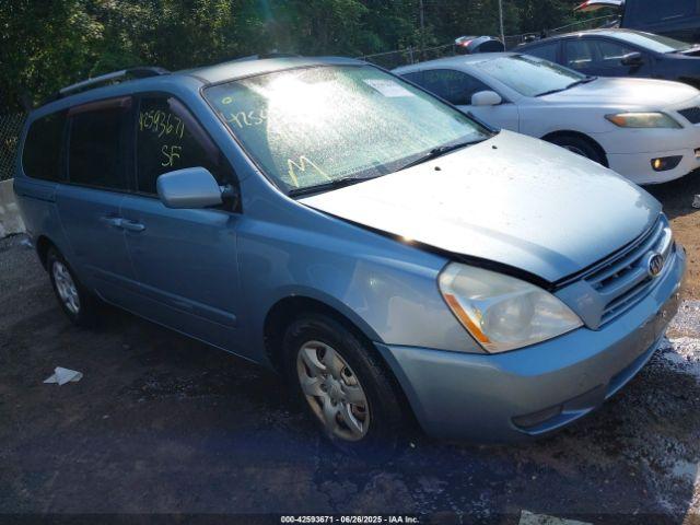  Salvage Kia Sedona