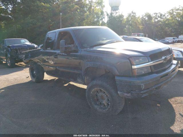  Salvage Chevrolet Silverado 1500