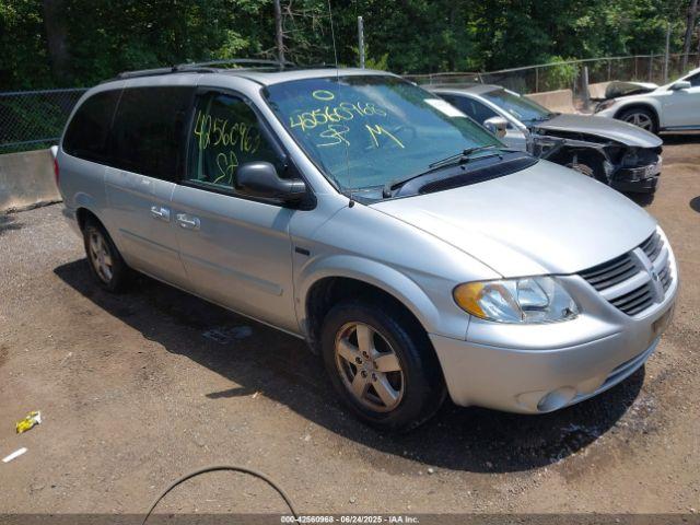  Salvage Dodge Grand Caravan