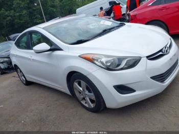  Salvage Hyundai ELANTRA