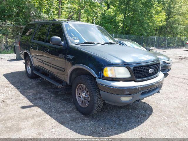  Salvage Ford Expedition
