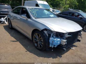  Salvage Lexus Es