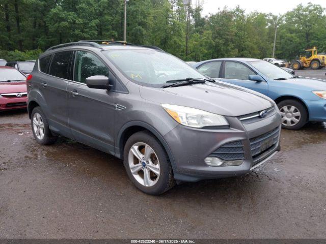  Salvage Ford Escape