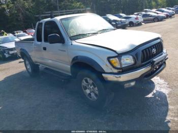  Salvage Toyota Tacoma
