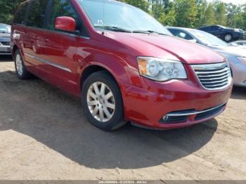  Salvage Chrysler Town & Country