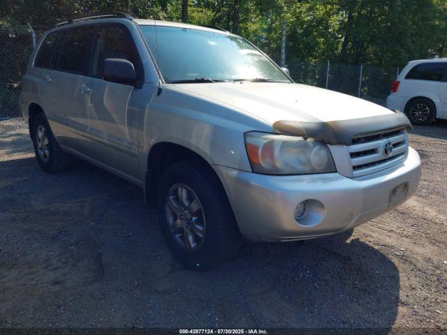  Salvage Toyota Highlander