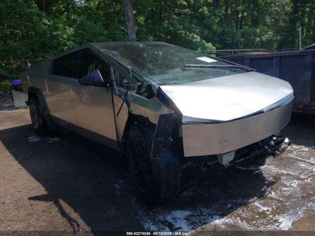  Salvage Tesla Cybertruck