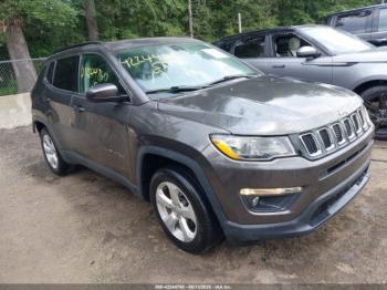  Salvage Jeep Compass