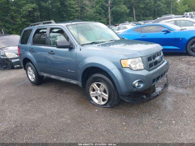  Salvage Ford Escape