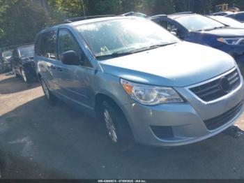  Salvage Volkswagen Routan