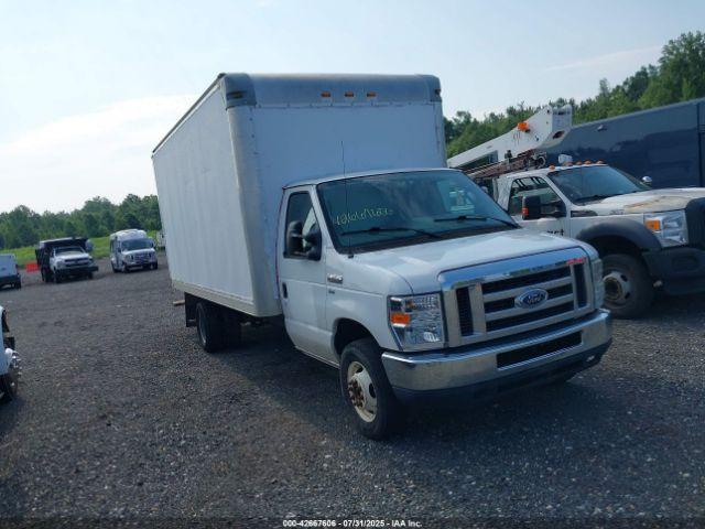  Salvage Ford E-350