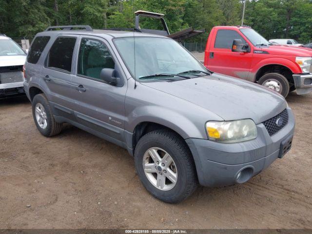  Salvage Ford Escape