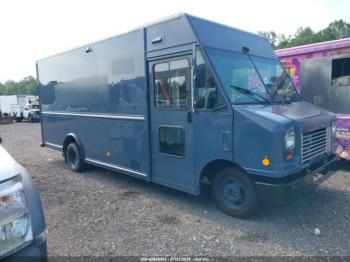  Salvage Ford E-450