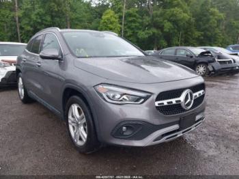  Salvage Mercedes-Benz GLA