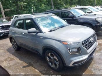  Salvage Hyundai VENUE