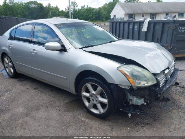  Salvage Nissan Maxima