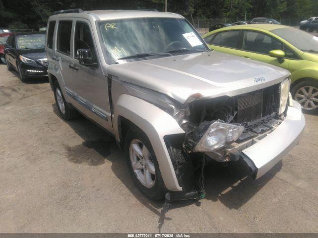  Salvage Jeep Liberty