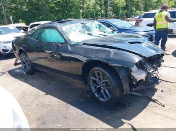  Salvage Dodge Challenger