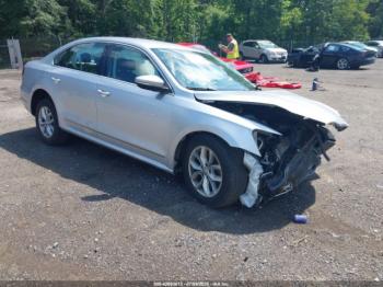  Salvage Volkswagen Passat