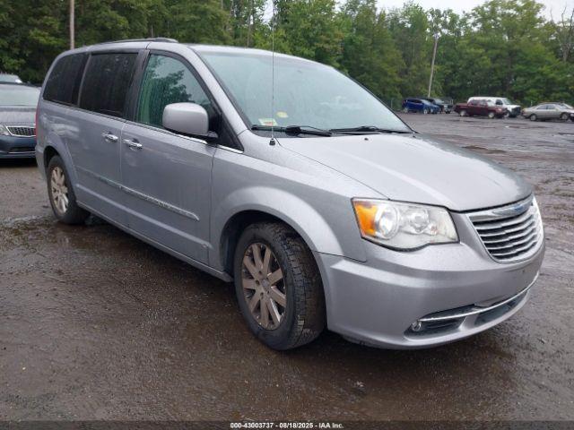  Salvage Chrysler Town & Country