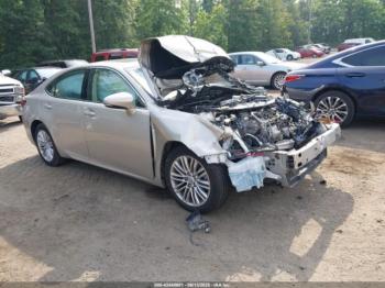  Salvage Lexus Es