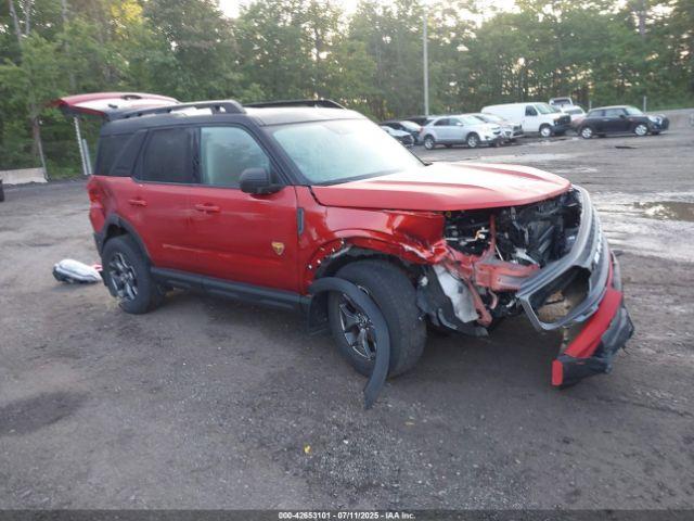  Salvage Ford Bronco