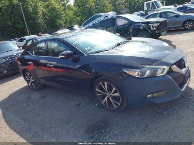  Salvage Nissan Maxima