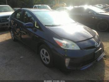  Salvage Toyota Prius