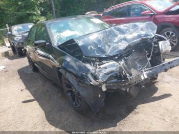  Salvage Chrysler 300