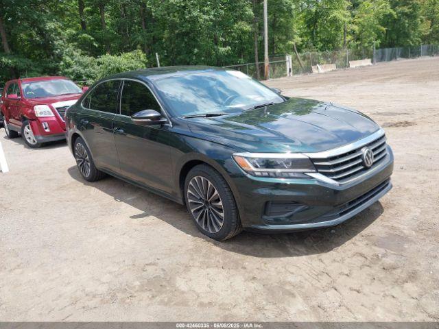  Salvage Volkswagen Passat