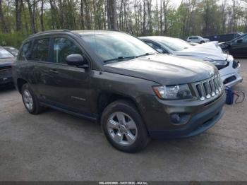  Salvage Jeep Compass