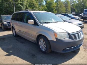  Salvage Chrysler Town & Country