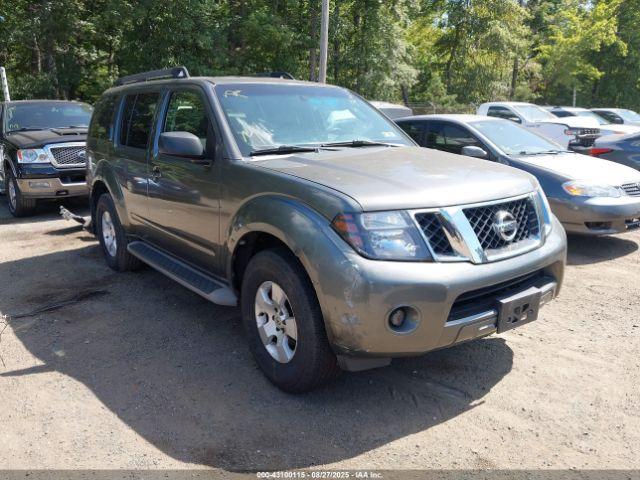  Salvage Nissan Pathfinder