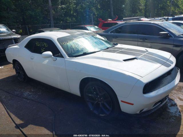  Salvage Dodge Challenger