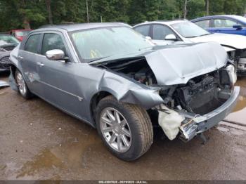  Salvage Chrysler 300c