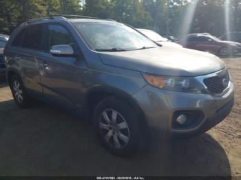  Salvage Kia Sorento