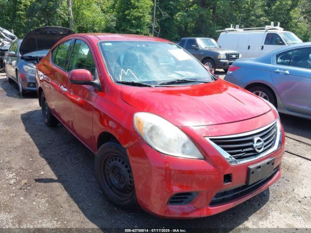  Salvage Nissan Versa