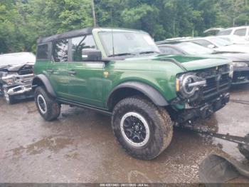  Salvage Ford Bronco