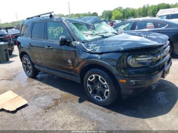  Salvage Ford Bronco