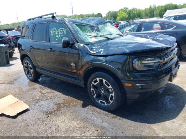  Salvage Ford Bronco