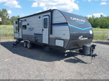  Salvage Coachmen Catlina