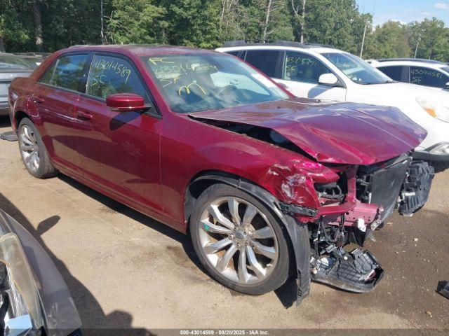  Salvage Chrysler 300
