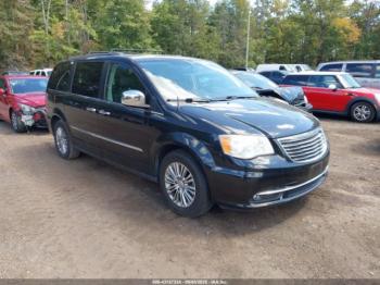  Salvage Chrysler Town & Country