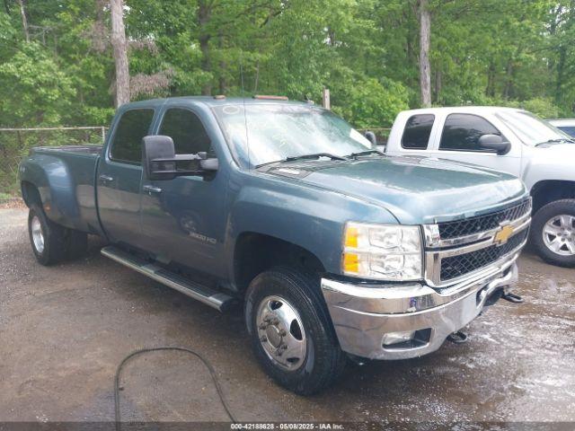  Salvage Chevrolet Silverado 3500