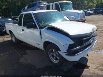  Salvage Chevrolet S-10