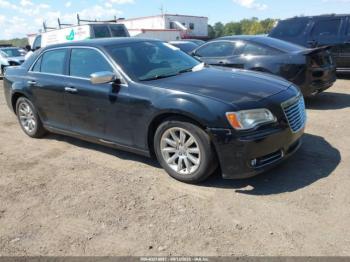  Salvage Chrysler 300