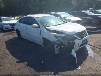  Salvage Nissan Altima
