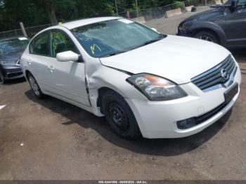  Salvage Nissan Altima