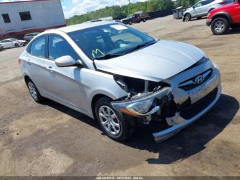  Salvage Hyundai ACCENT